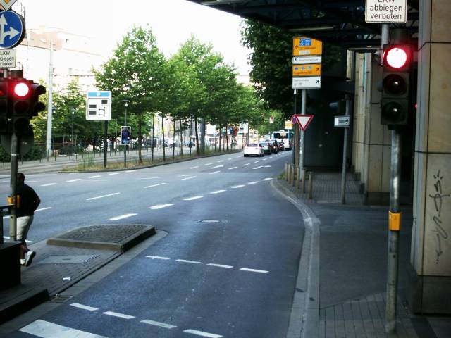  Auffahrt St. Johanner Straße 